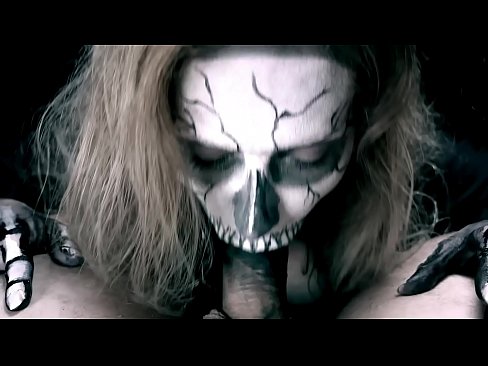 ❤️ Demonflicka suger kuk med sin svarta mun och sväljer sperma. Porno at sv.hentai-ita.ru ❌️❤